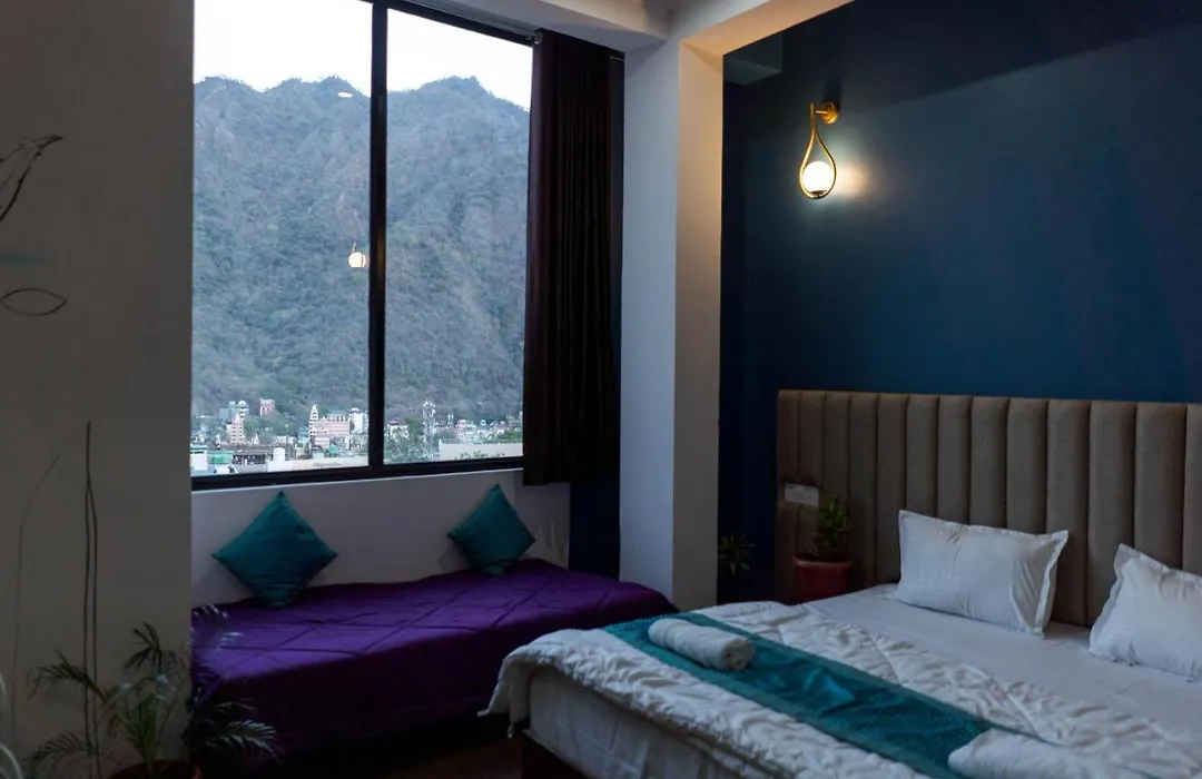 Spontrail Hostel-1