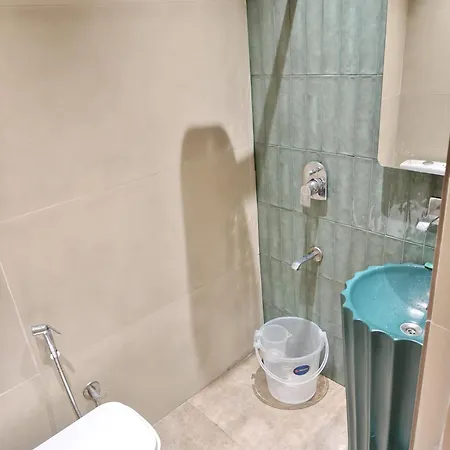 Spontrail Hostel-2